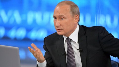 Путин заявил о преодолении пика кризиса: внешний долг сократился, начался приток капитала