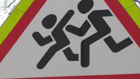 Будьте внимательны! С начала недели в Югре в ДТП попали 4 ребенка-пешехода, 2 случая — в Сургуте