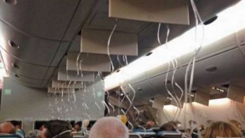 Пассажирский Boeing с российскими туристами аварийно сел в Доминикане: самолет загорелся в небе. ФОТО/ВИДЕО