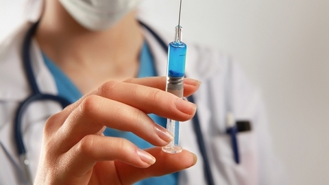 В ХМАО десятки педагогов отстранены от работы из-за несделанной прививки от гриппа 