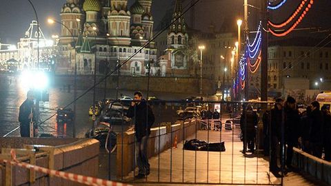 Выдала нелегальная сим-карта. Предполагаемых убийц Немцова вычислили благодаря случайному звонку