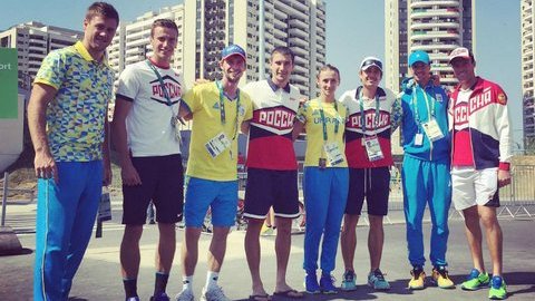 «Много пакостей наговорить» захотел советник президента Украины, увидев совместное фото российских и украинских спортсменов