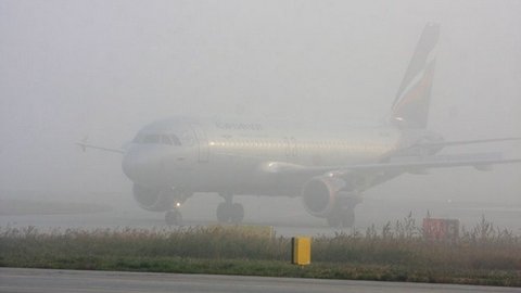 Из-за тумана в аэропорту Шереметьево самолет из Сургута ушел на посадку в Нижний Новгород