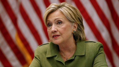 Клинтон озабочена: она вновь опасается «вмешательства» России в выборы президента США