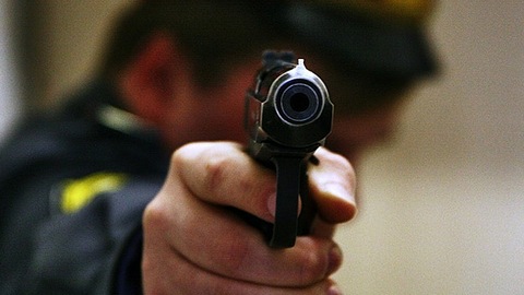Оправдали. С участкового Сургутского района, который ранил из табельного оружия нарушителя, сняли обвинения