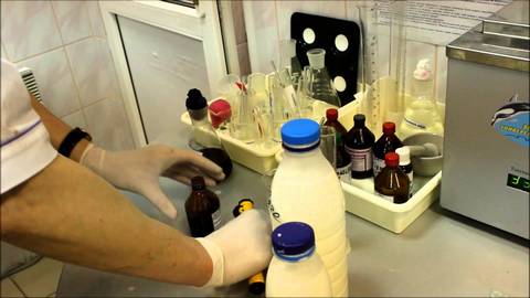 Антибиотики и пальмовое масло. Четверть молочных товаров на прилавках- некачественные