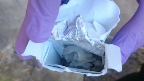 В пачке вместо сигарет - спайс. В Сургуте задержали 33-летнюю женщину за хранение наркотиков