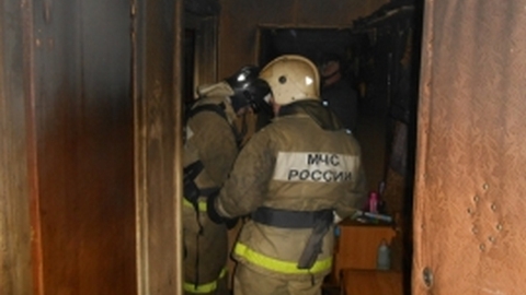 Пожар в сургутской пятиэтажке на улице Республики. Есть пострадавший