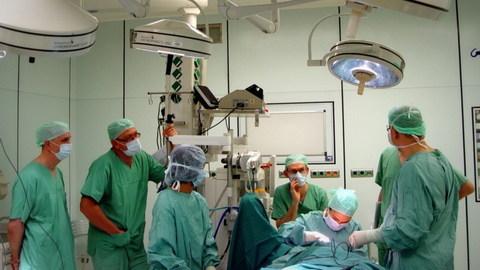Сургутские акушеры-гинекологи отправятся в Корею осваивать высокотехнологичную медицинскую помощь