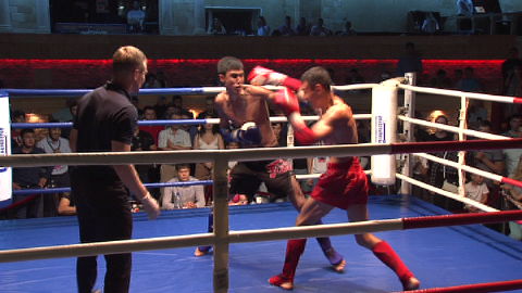 В Сургуте завершился турнир по тайскому боксу "Битва на севере", впервые приуроченный ко дню ВДВ