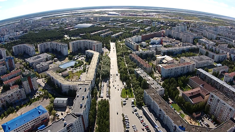 Рынок недвижимости в Сургуте: сокращение спецпредложений на новостройки и возможное падение цен на жилье