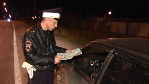 Стали меньше пить? Сургутские госавтоинспекторы выявили на 200 пьяных водителей меньше, чем в прошлом году