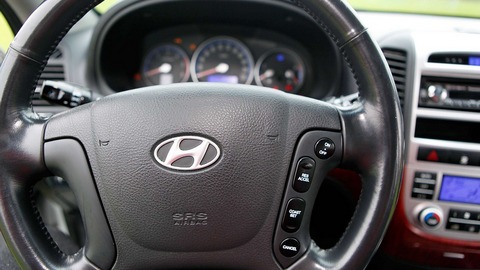 Hyundai обязали выплатить 18,2 млн руб. владельцу автомобиля по несуществующему делу