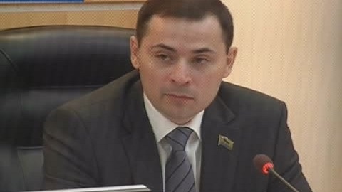 Стало известно, кто сменит Алексея Савенкова на посту директора гимназии Салахова