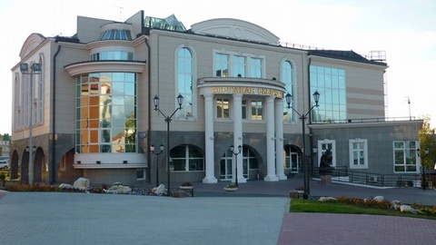 В Государственном художественном музее Ханты-Мансийска откроется «Осенний салон»