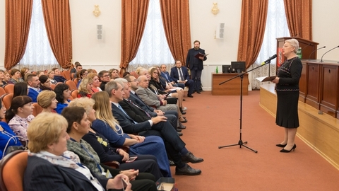Вартовчанка вошла в тройку лучших учителей истории в России
