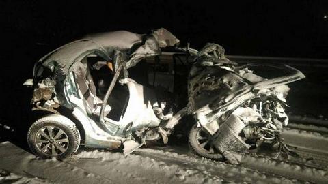 На трассе "Сургут-Нижневартовск" под колесами Volvo погиб 27-летний мужчина