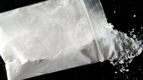 Взяли с поличным. В Югре полицейские задержали наркодилера с 2 кг "синтетики" 