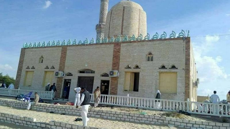 Крупный теракт в мечети в Египте: погибли 235 человек, уничтожены 30 боевиков‍