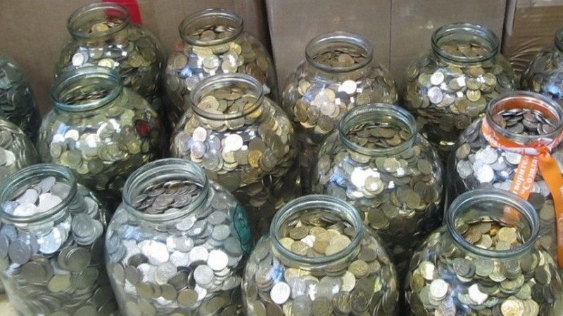 Без гроша в кармане. Центробанк призывает россиян избавляться от монет