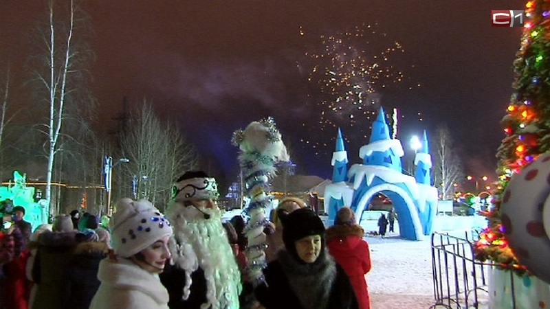Новый год все ближе. Фестиваль ледяных скульптур открылся в Сургуте 