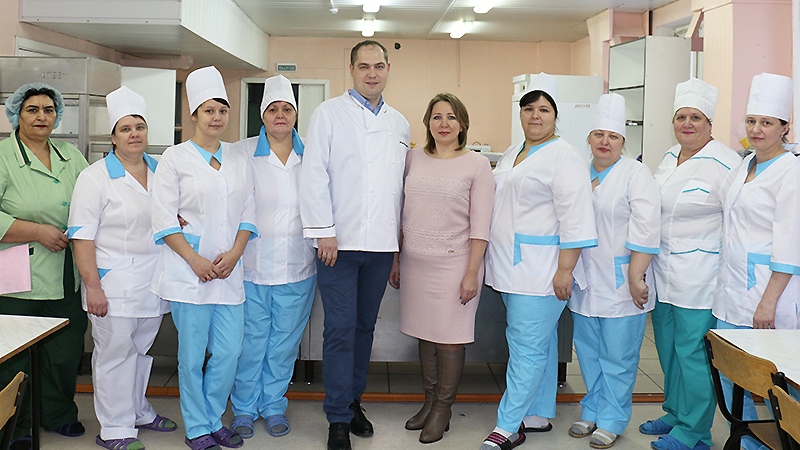  Один из лучших школьных поваров России работает в Югре