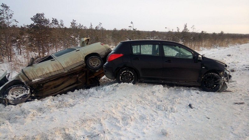 За выходные на дорогах Югры произошло 15 аварий. Подробности ДТП