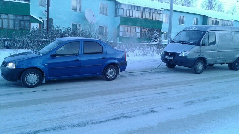 Не заводится!  Морозы в Сургуте парализовали не один десяток машин