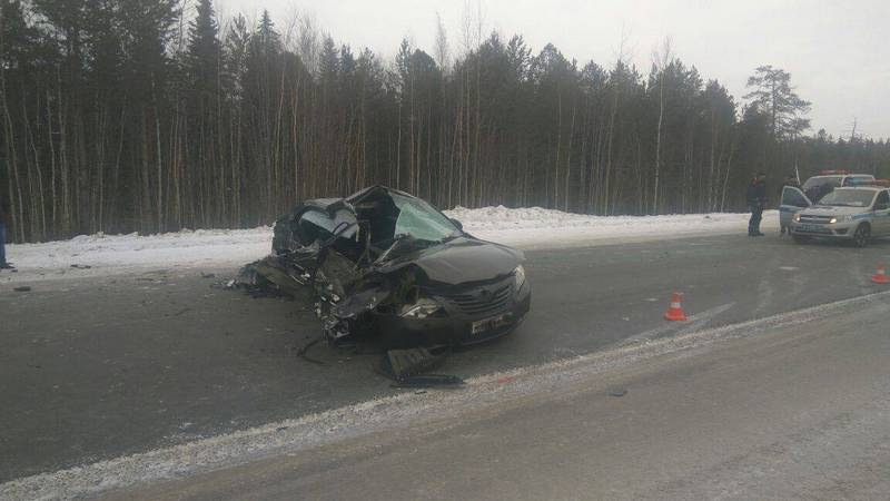Два ДТП за сутки на трассе "Сургут-Когалым": один водитель погиб, еще один - чудом выжил. ФОТО