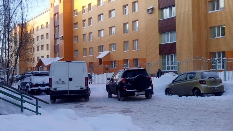 Трагедия в перинатальном центре Нижневартовска: женщина погибла, выпав из окна