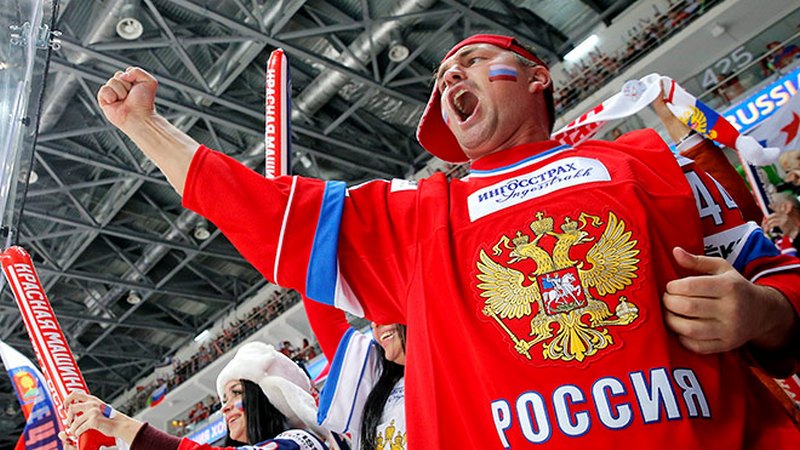Россия сыграет с Чехией. Сургутские болельщики готовятся к хоккейному матчу 23 февраля