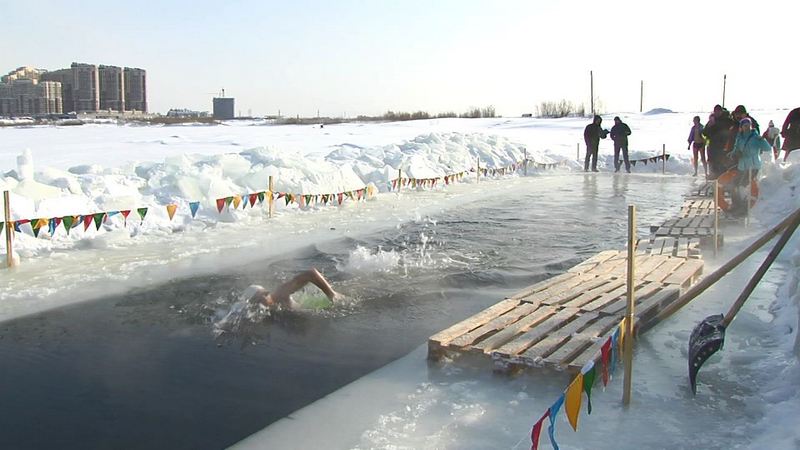 Экстрим вне закона: соревнования «моржей» в Сургуте вызвали возмущение у МЧС