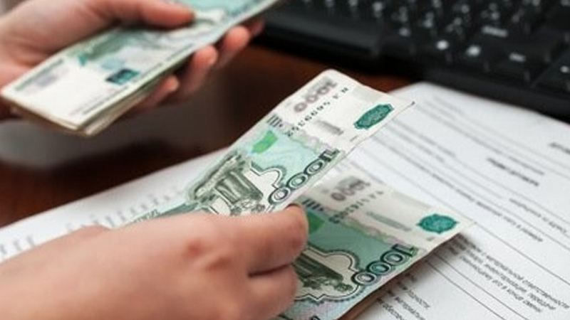 Более 2 миллионов задолжал своим работникам предприниматель из Сургутского района