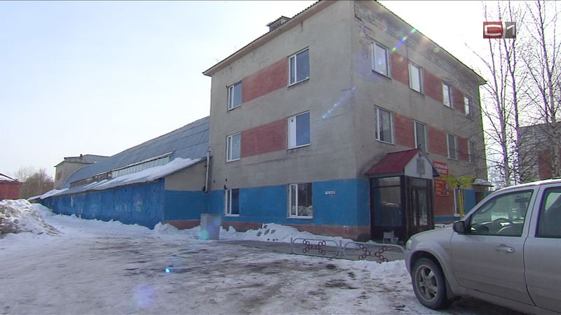 Спортивный комплекс «Локомотив» закроется из-за нарушений пожарной безопасности 
