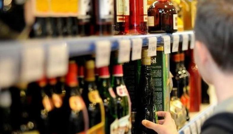 К воровству алкоголя в магазинах в Сургутском районе привлекали подростков