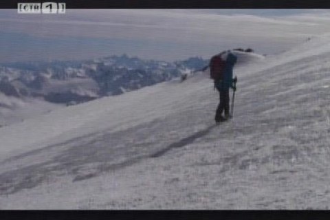 Сургутяне покорили Казбек