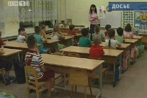 В Сургуте школы с детсадами пока объединять не будут