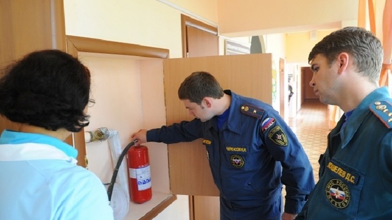 МЧС России повысит уровень пожарной безопасности мест скопления людей