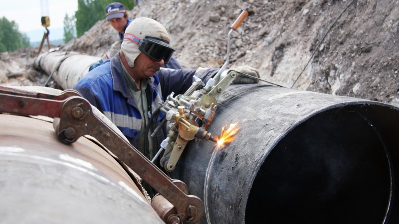 По пять аварий в день! Нефтяники Югры потратят десятки миллиардов в этом году на замену трубопроводов