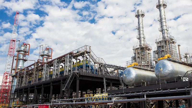 В МЧС Югры и «Газпром переработке» прокомментировали пожар на Сургутском ЗСК