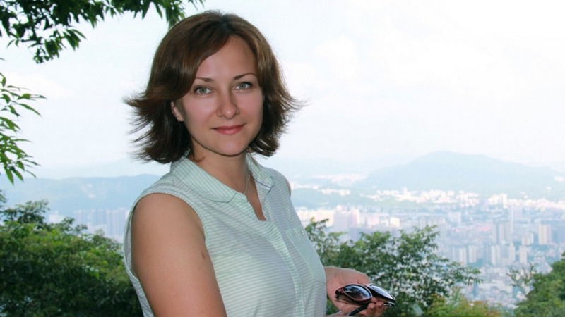 Блог Татьяны Бухаровой-Глэр "Запад-Восток": Нельзя сидеть на попе ровно