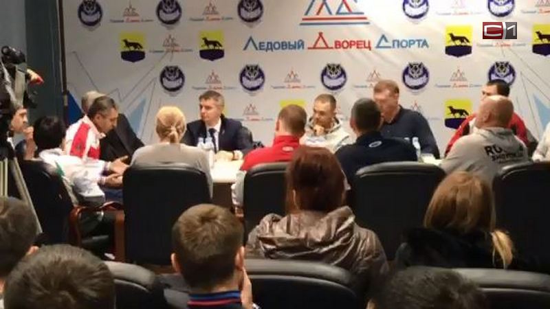 Встреча Артамонова с тренерами: спортивное будущее Сургута определится через неделю