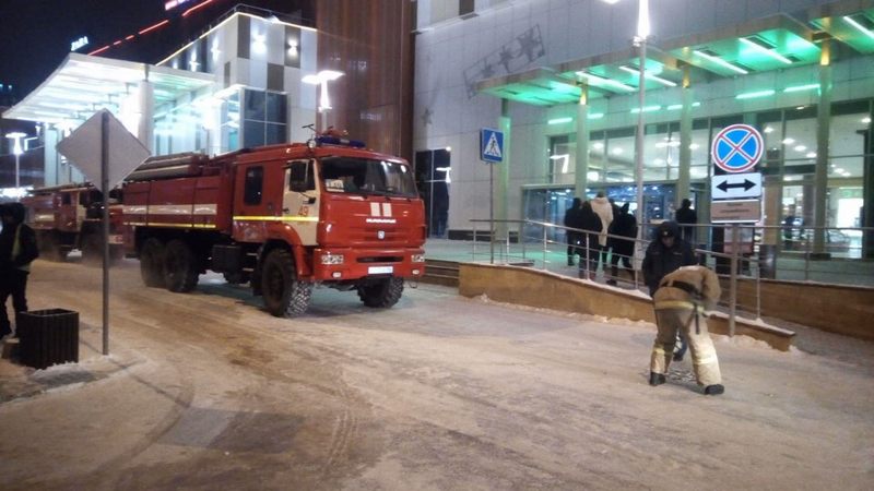 Эвакуация  в «Ауре»: сотрудники ТЦ справились до прибытия пожарных