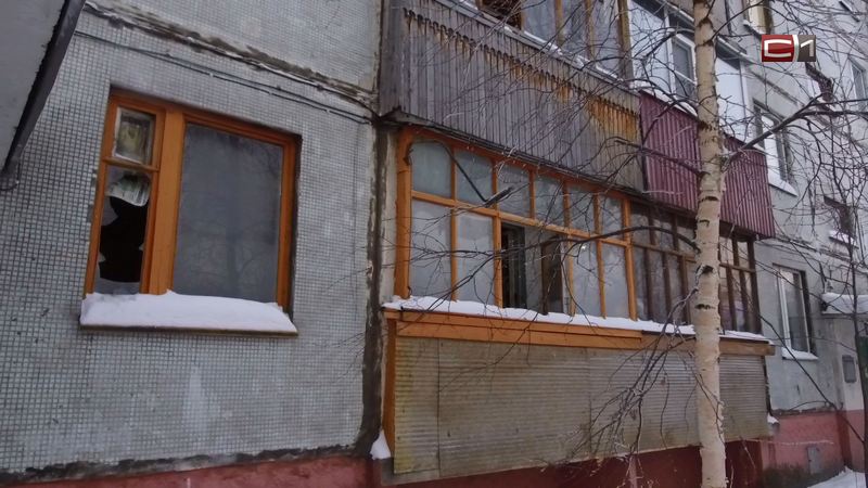 Пожар в сургутской многоэтажке: в больницу доставлено четыре человека