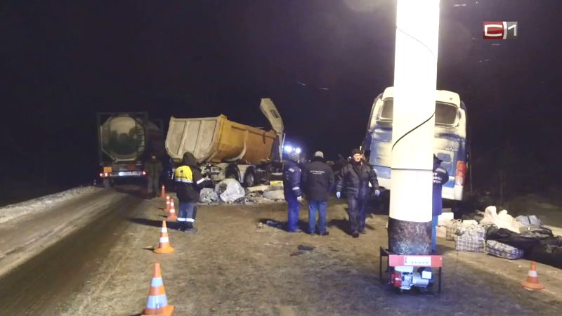 Один из пострадавших в ДТП с вахтовым автобусом в Югре по-прежнему в тяжёлом состоянии 