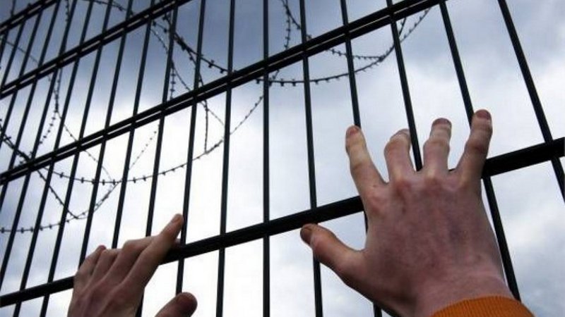 В Югре  задержали находящегося в федеральном розыске гражданина