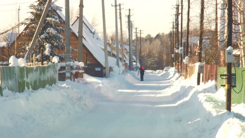 Без тепла в минус 40. Сотни дачников Сургута вынуждены замерзать в собственных домах
