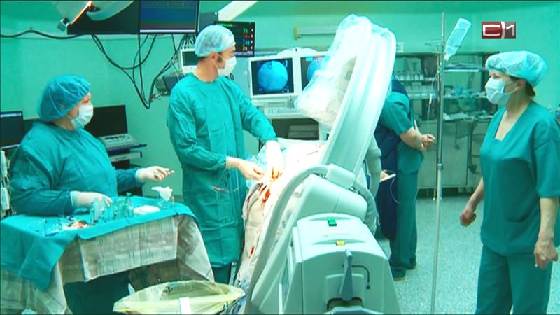 До ста и больше. Тюменские врачи проводят редкие операции на сердце