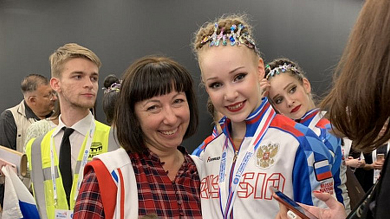 Гимнастка из Сургута в составе сборной России выиграла «золото» Чемпионата мира 