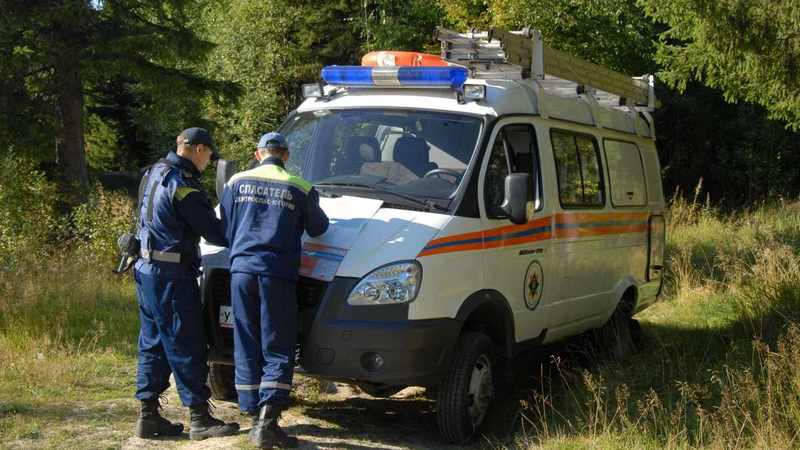 В Югре нашли заблудившихся в лесу мужчину и 7-летнего ребенка